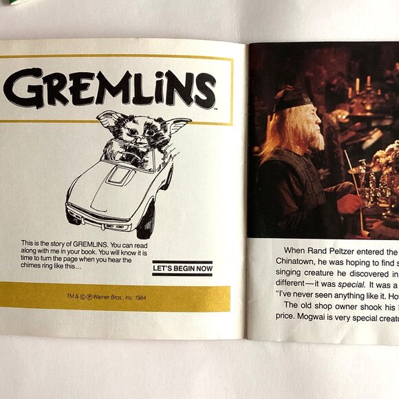 4 Vintage Childrens Classic Story Books Gremlins Bambi Pete's Dragon Walt Disney - Picture 3 of 16